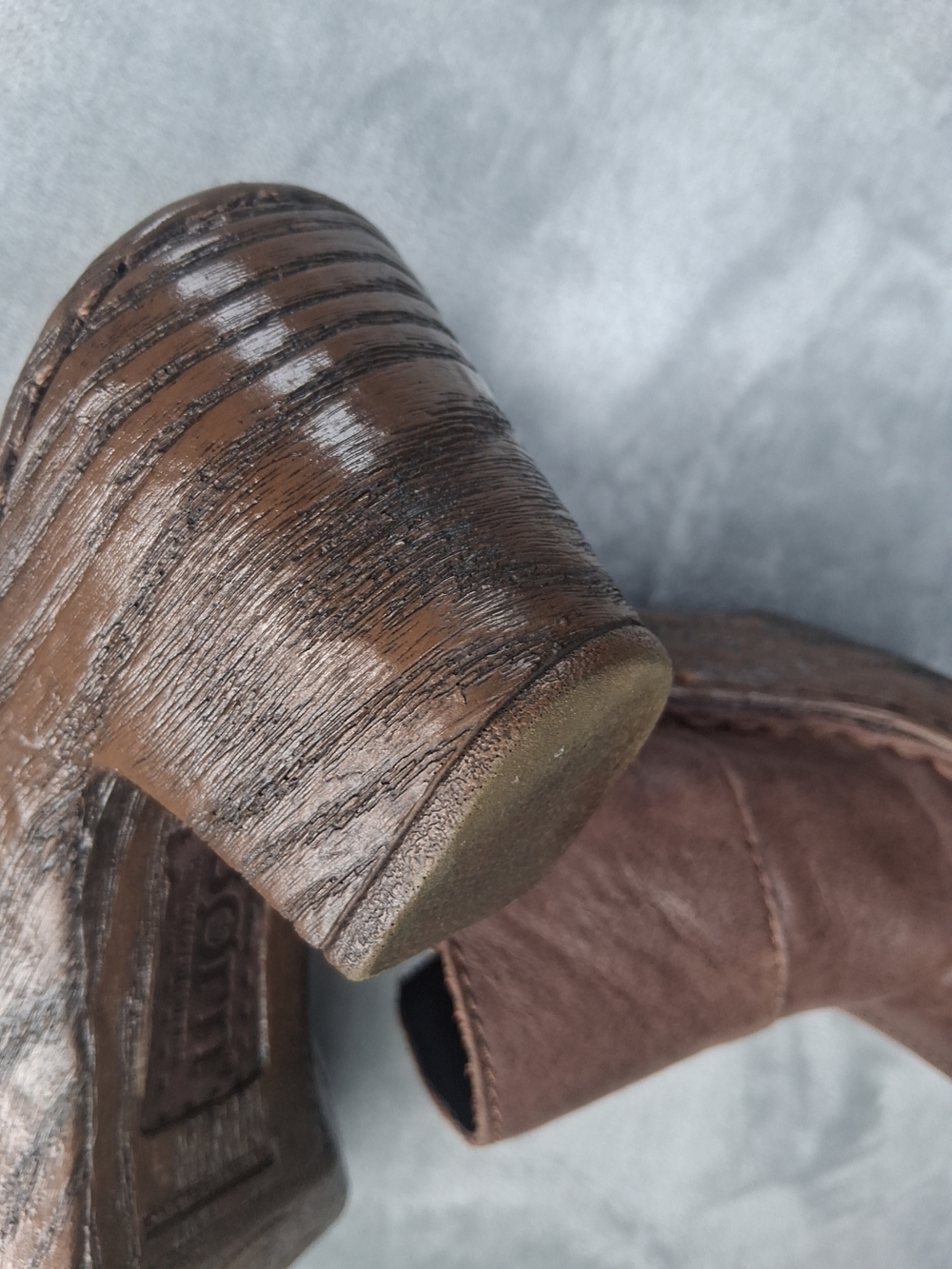 Born Strap Buckle Detail Clog Mule Slip On Shoes Mocha Brown Sz 9 - Picture 12 of 16